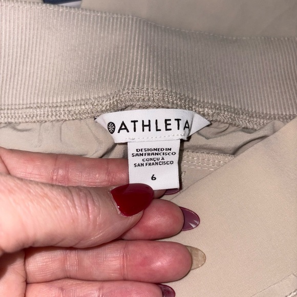 Athleta Brooklyn Ankle Pant Women’s Size 6 Beige Taupe Lightweight Tapered - Picture 5 of 6